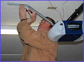 Neighborhood Garage Door Service Lakewood, CO 303-653-9450 - garage-doors